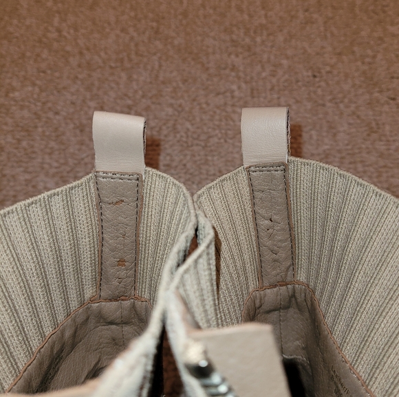 Sam Edelman Leone Leather Lug Chunky Sole Chelsea Boots Size 8.5M Suede. - Picture 13 of 13